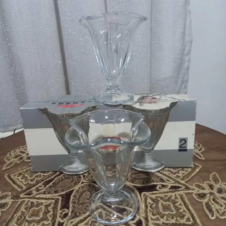 بستنی خوری ترک