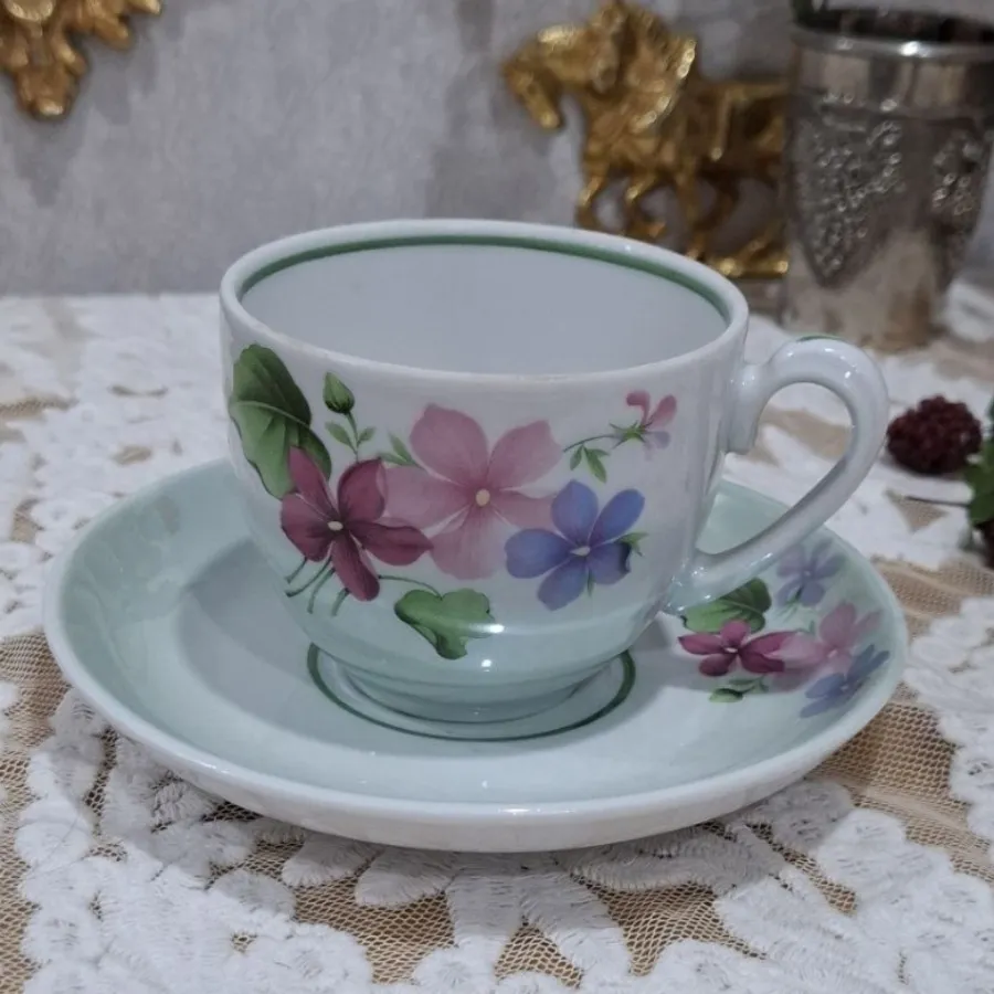 فنجون قدیمی روسی