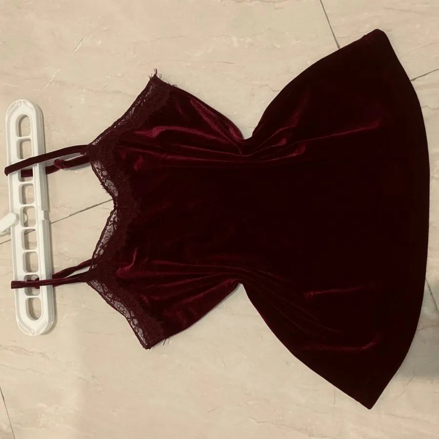 تاپ چری مخمل اعلی