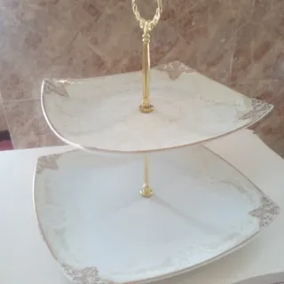 شیرینی خوری