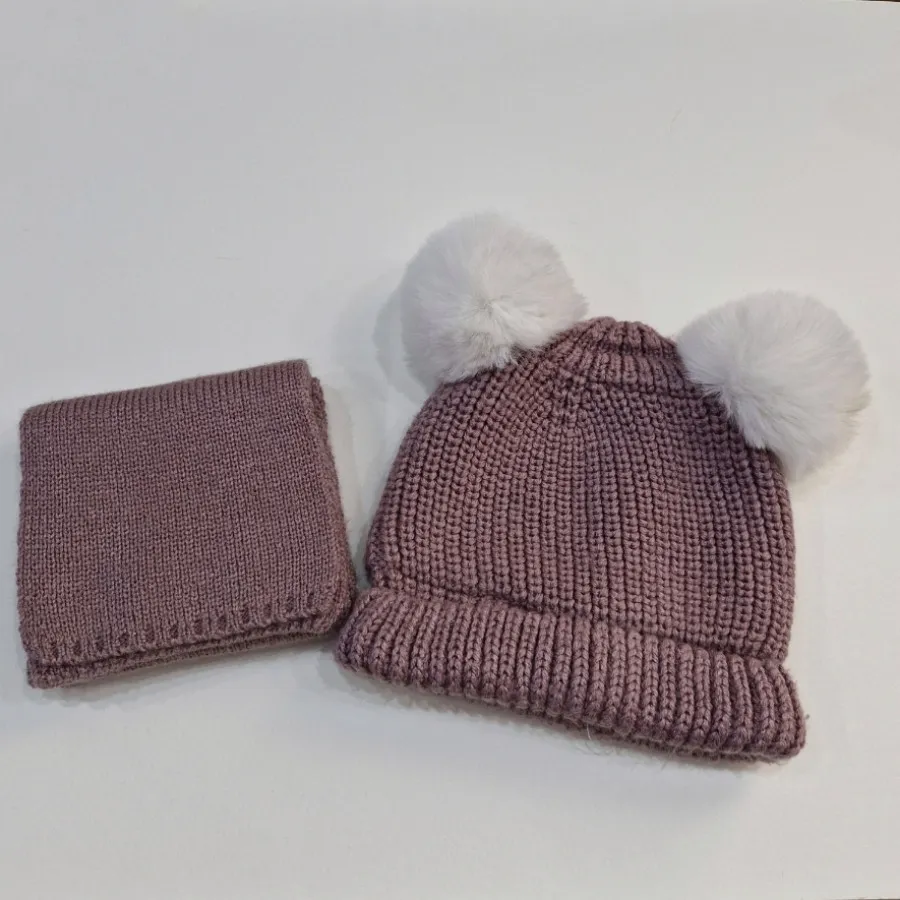 کلاه و شالگردن بچگانه