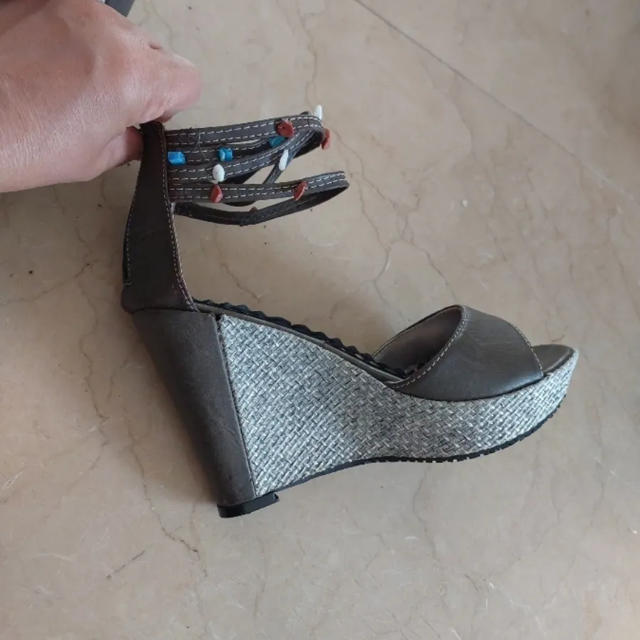 کفش مجلسی