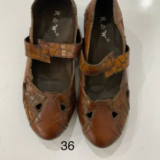کفش چرم r&w