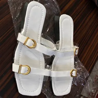 صندل سفید ساده