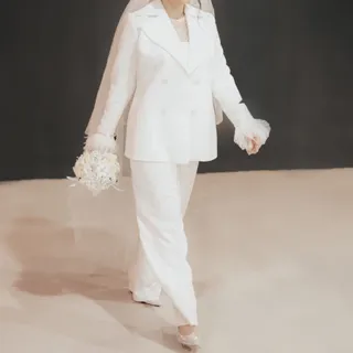 لباس عروس کت و شلوار عروس