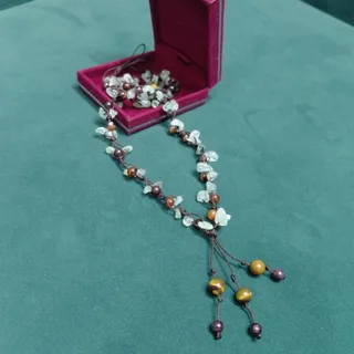 گردنبند رو مانتویی سنگی