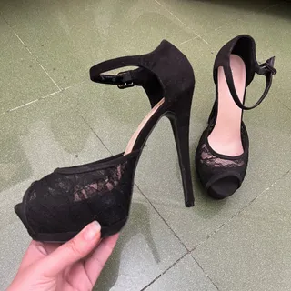 کفش پاشنه بلند گیپور مشکی