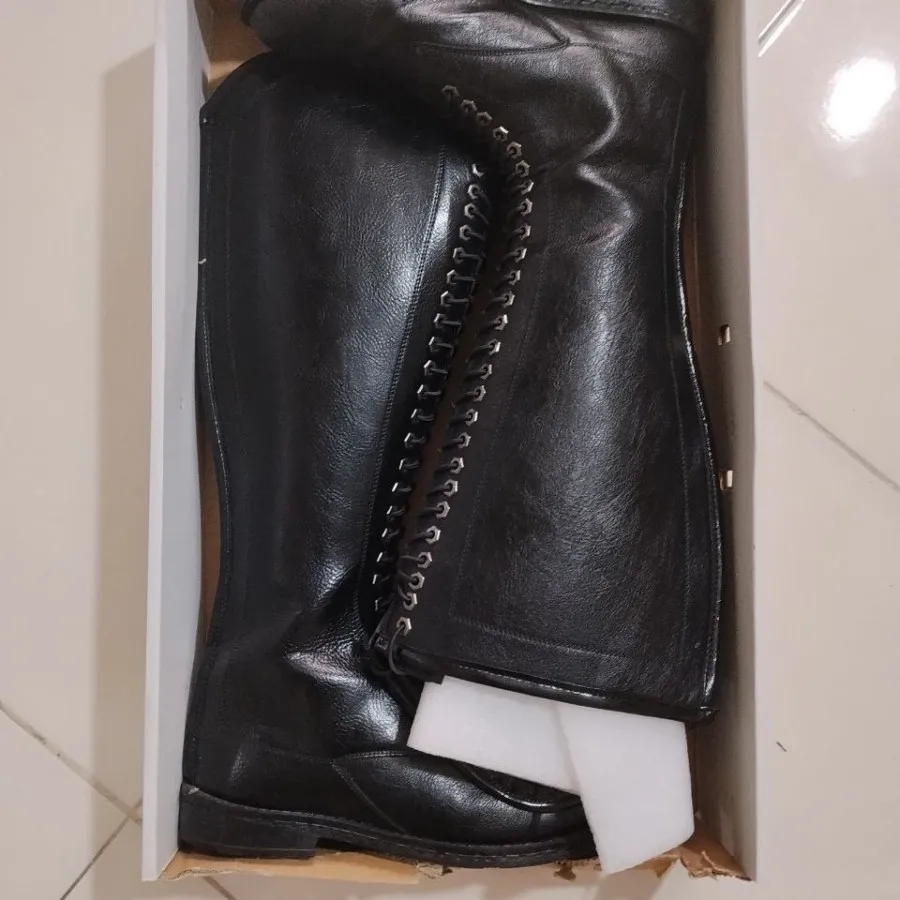 چکمه سوارکاری