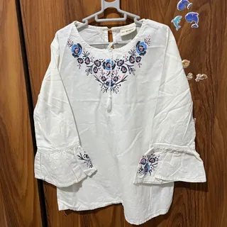 لباس بچگانه
