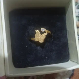 انگشتر پروانه درحد