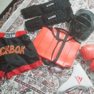 لباس کیک بوکسینگ