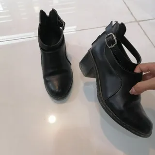 کفش مجلسی
