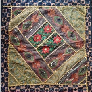 رومیزی سوزن دوزی