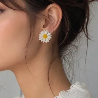 گوشواره  گل بابونه