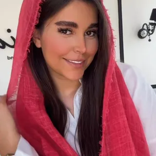 شال قرمز