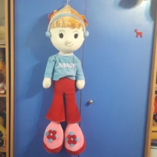 عروسک دخترانه