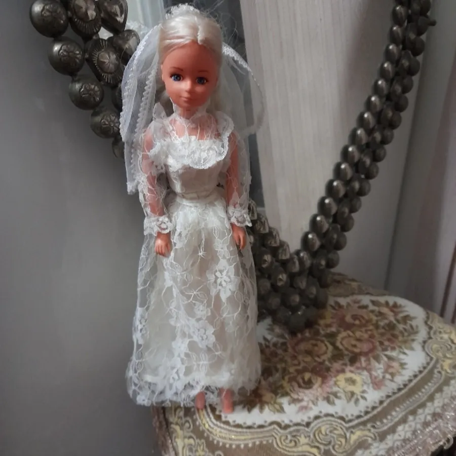 عروسک