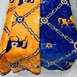 پتو طرح برند