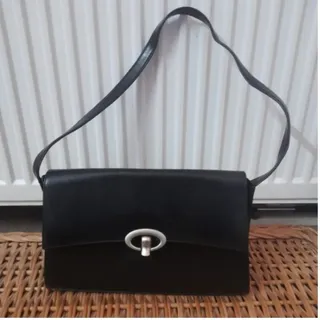 کیف دوشی