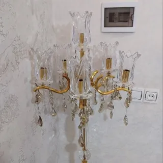 آباژور کنار سالنی