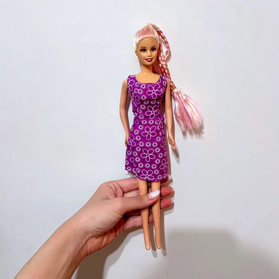 عروسک باربی