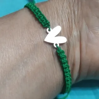دستبند نقره V, نمادپیروزی