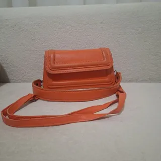 کیف نارنجی