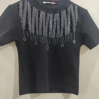 تیشرت نگین دار