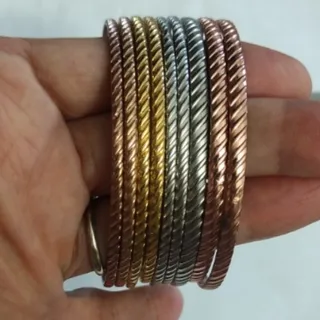 النگو استیل رنگ ثابت