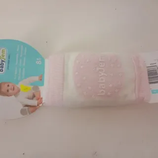 زانو بند نوزادی