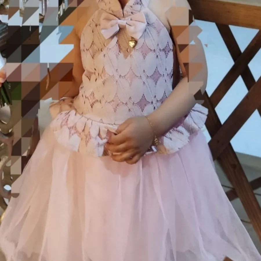 پیراهن بچگانه