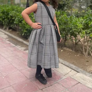 پیراهن دخترانه
