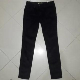 شلوار کبریتی اسکینی مشکی