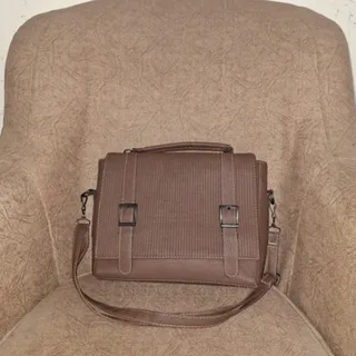 کیف قهوه ای