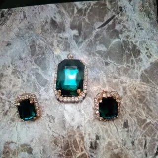 گوشواره تو زنجیری