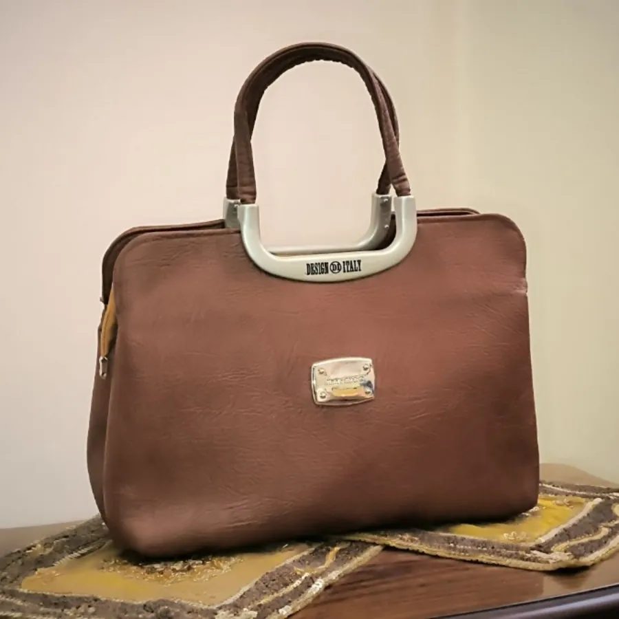 کیف دستی قهوهای