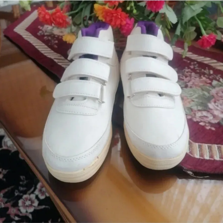 کتونی اسپرت لاگوست