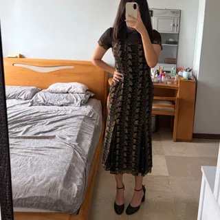 پیراهن زنانه