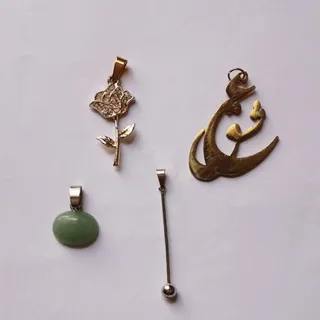 آویز گردنبند