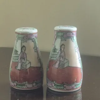 جفت نمکدان