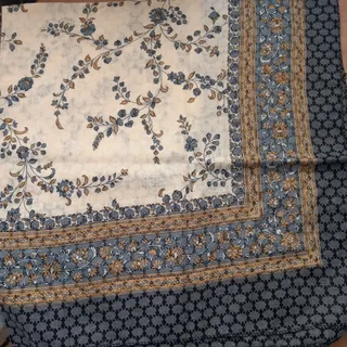 روسری نخی