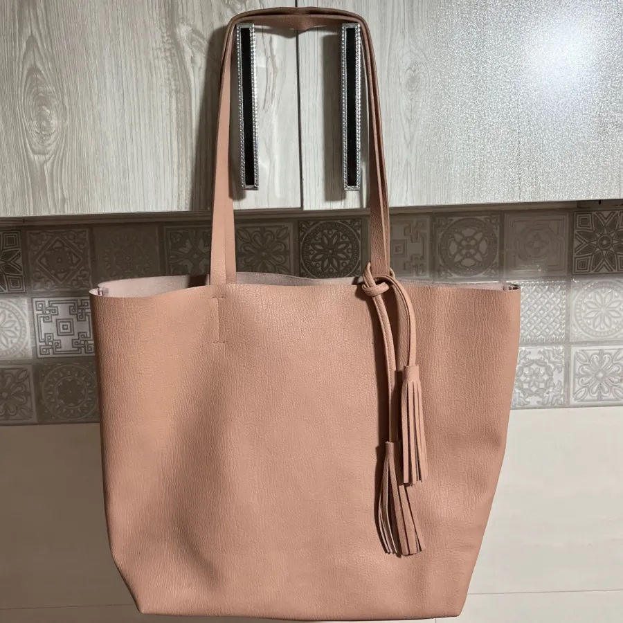 کیف دوشی وارداتی
