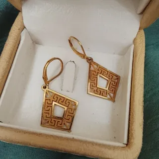 گوشواره ژوپینگ