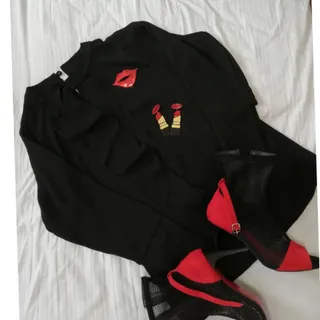 شومیز لب پولکی