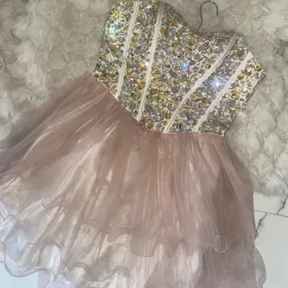 دکلته فول سنگ اسپانیایی