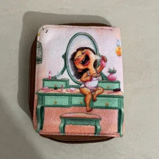 کیف پول و جاکارتی