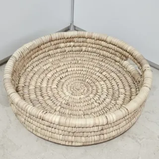 سینی لبه دار حصیری