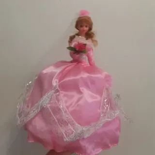 عروسک چرخشی عروس