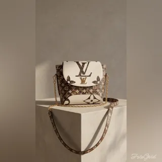 کیف رو دوشی زنانه