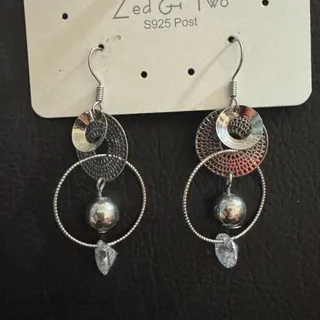 گوشواره زنانه